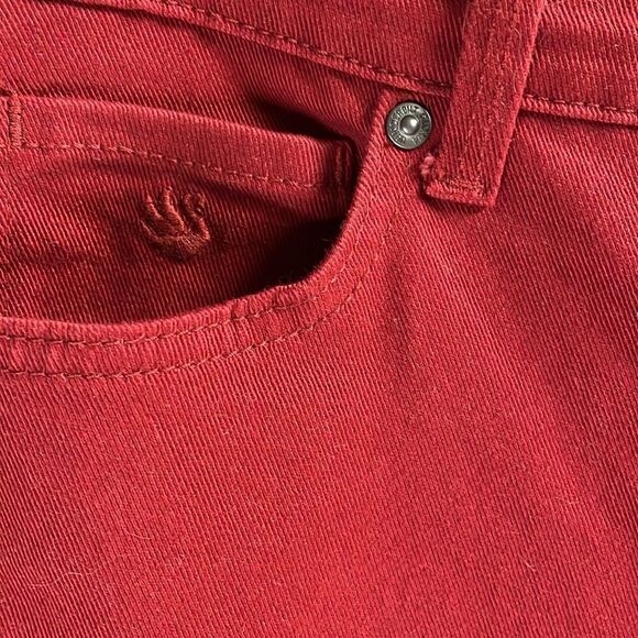 GLORIA VANDERBILT Women’s Amanda Jeans Petite Size 6P Dark Red Straight Leg - Picture 5 of 8